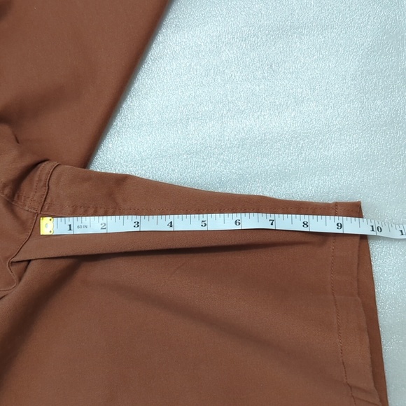 Men's O'NEILL Standard Fit Rust Colored Shorts Size 38 - Picture 8 of 8